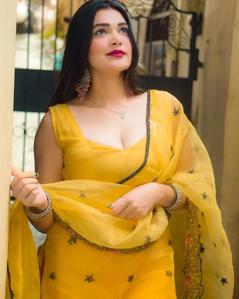 Sexy Tamil girls WhatsApp number